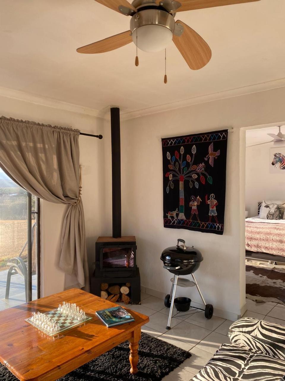 Sani Pass View Cottage 히머빌 외부 사진